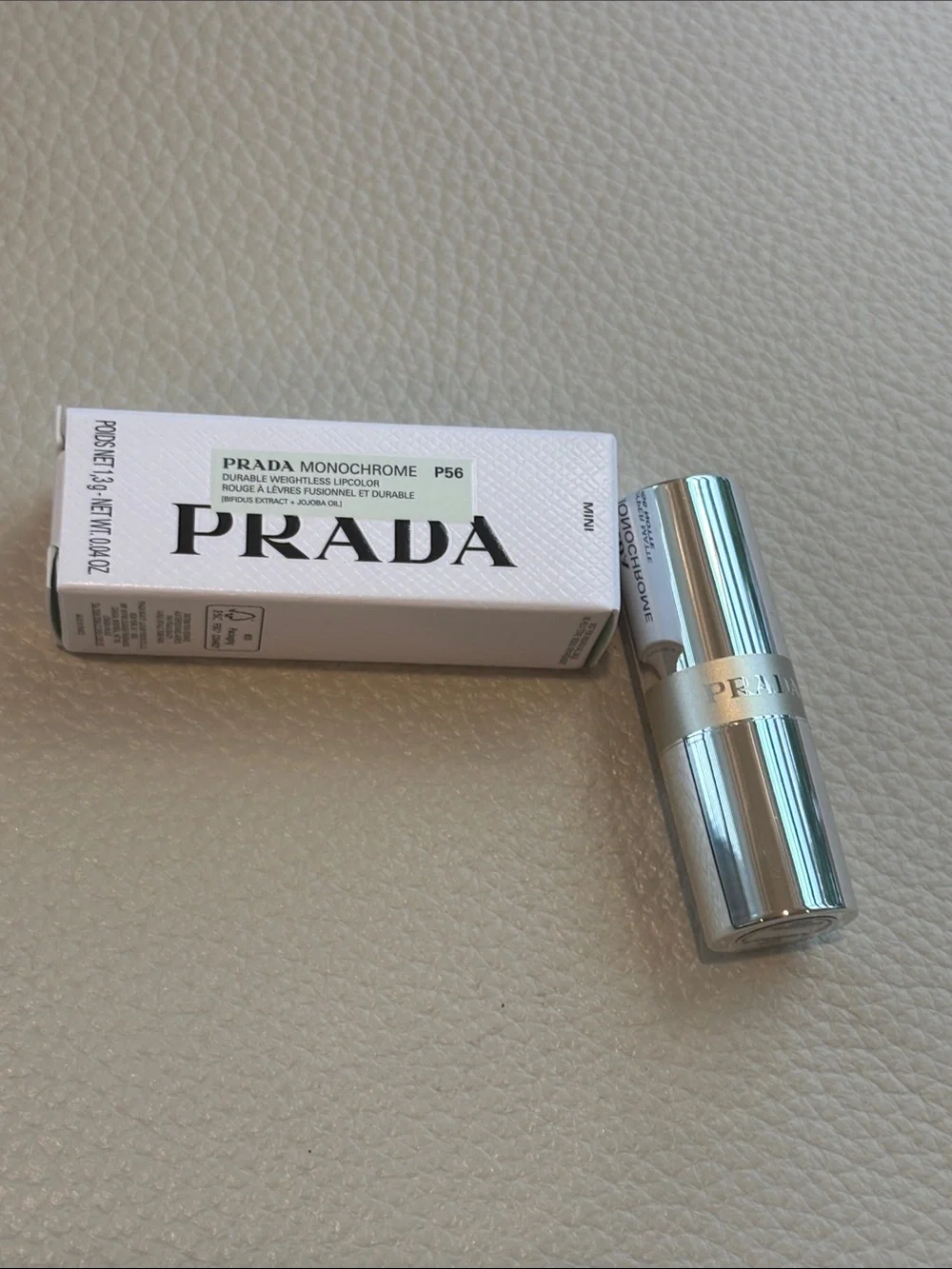 Prada hyper matte Lipstick （P56 monochrome) travel size